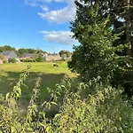 In Ruisseau De Vaux * Les Waleffes