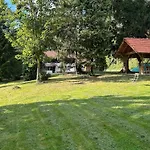 In Ruisseau De Vaux Semesterbostad